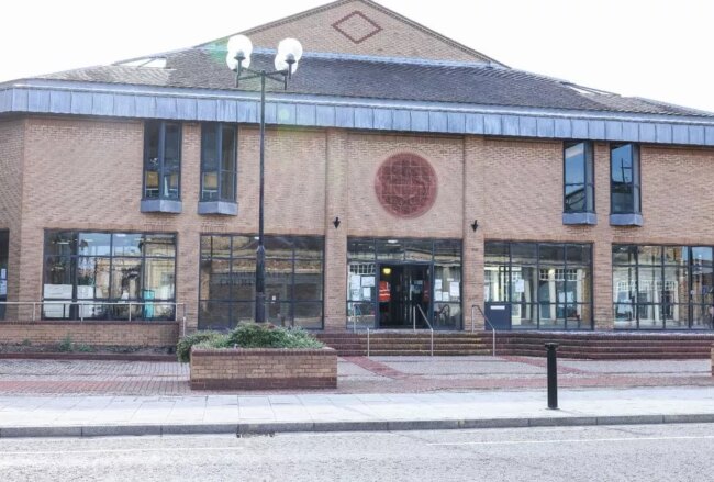 Man arrested after £12k worth of vapes and cash stolen from Skegness shop