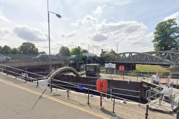 Man dies after car entered River Witham near Boston
